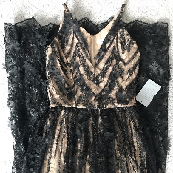 *NEW* Dress The Population Chelsea Dress - Picture 6 of 8